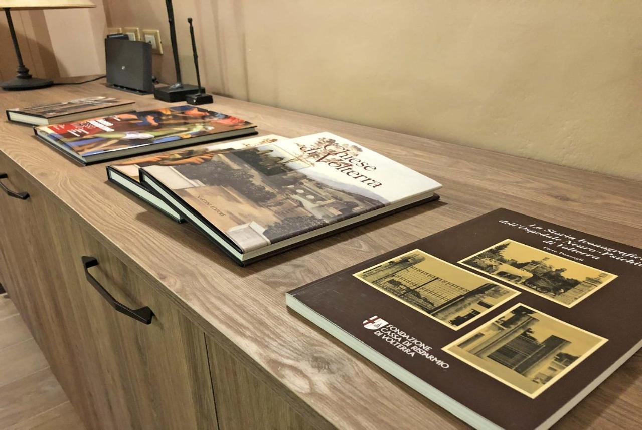Suite Apartment Castello Volterra Ngoại thất bức ảnh