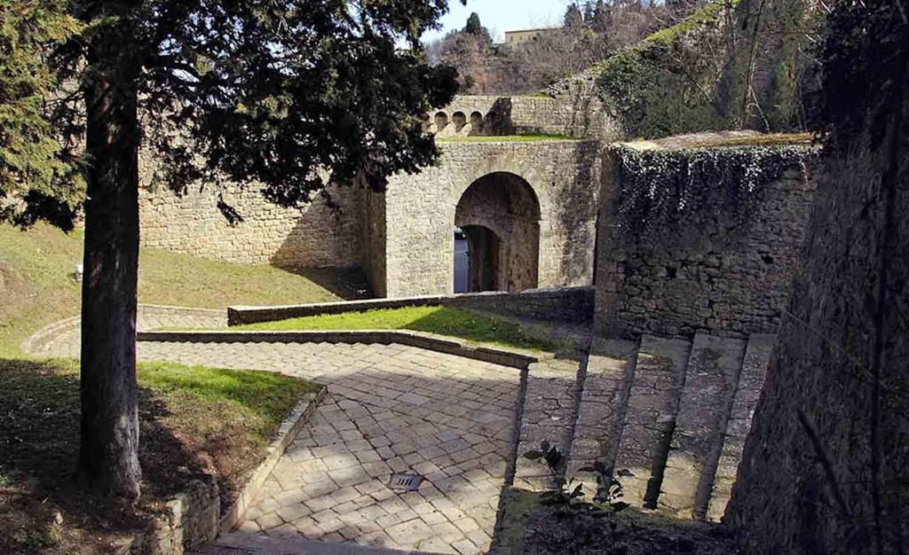 Suite Apartment Castello Volterra Ngoại thất bức ảnh